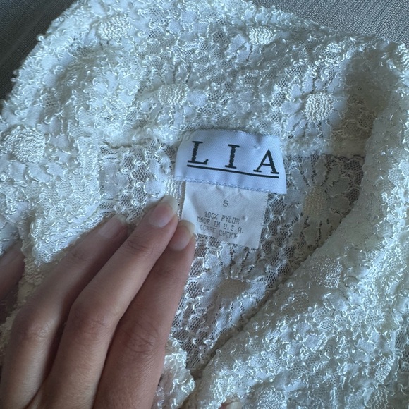 Vintage LIA Ivory Textured Lace Button Up Made in USA - Picture 6 of 6